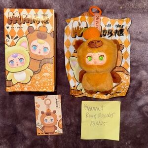 MM Milk Candy Plushie Keychain: Capybara GREEN EYES